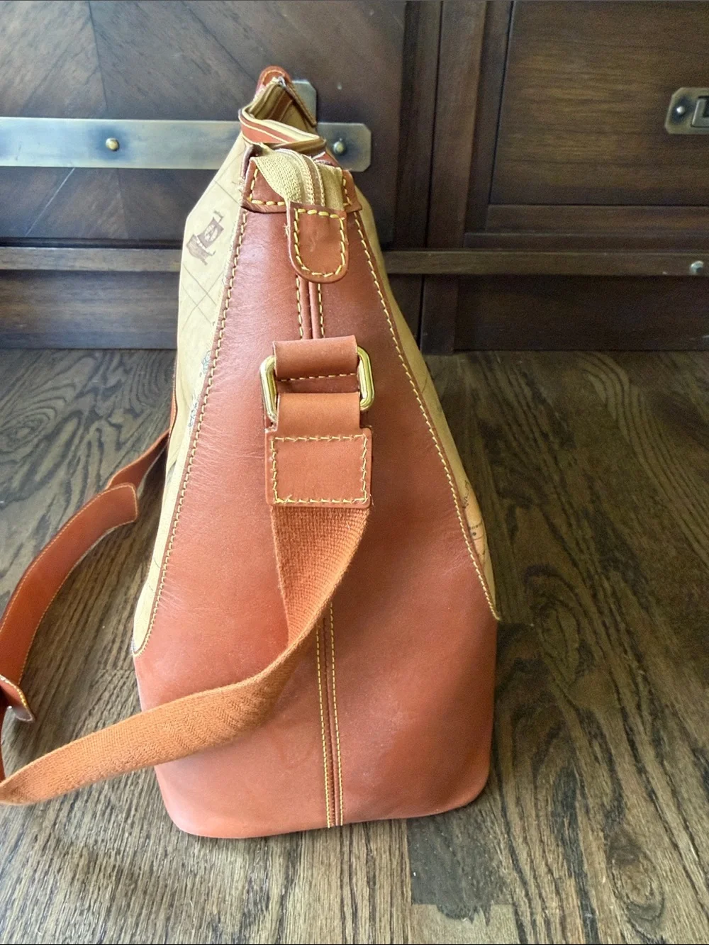 Alviero Martini Map-Print Messenger Bag in Tan and Brown